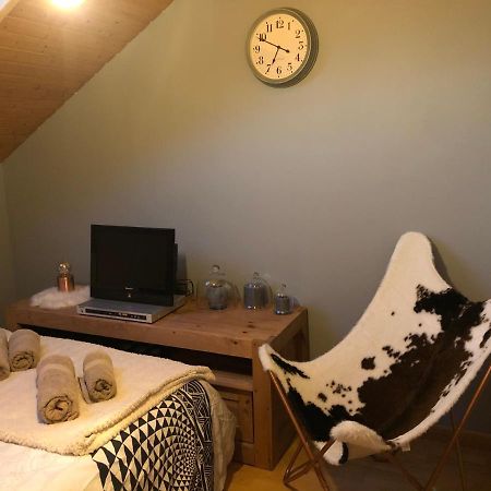 Charmant Appartement 2-4 Personnes Entre Annecy Et Aravis 通内 外观 照片